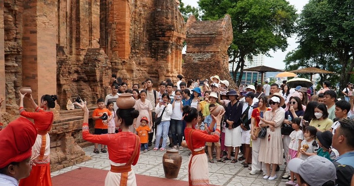 Khánh Hòa nỗ lực phát triển du lịch xanh Khánh Hòa nỗ lực phát triển du lịch xanh