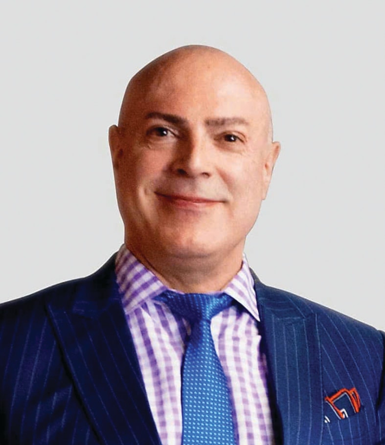 Thành công không dừng ở nâng hạng thị trường