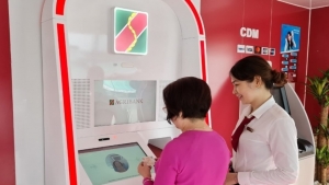 “Mắt xích” quyết định chuyển đổi số ngân hàng thời AI