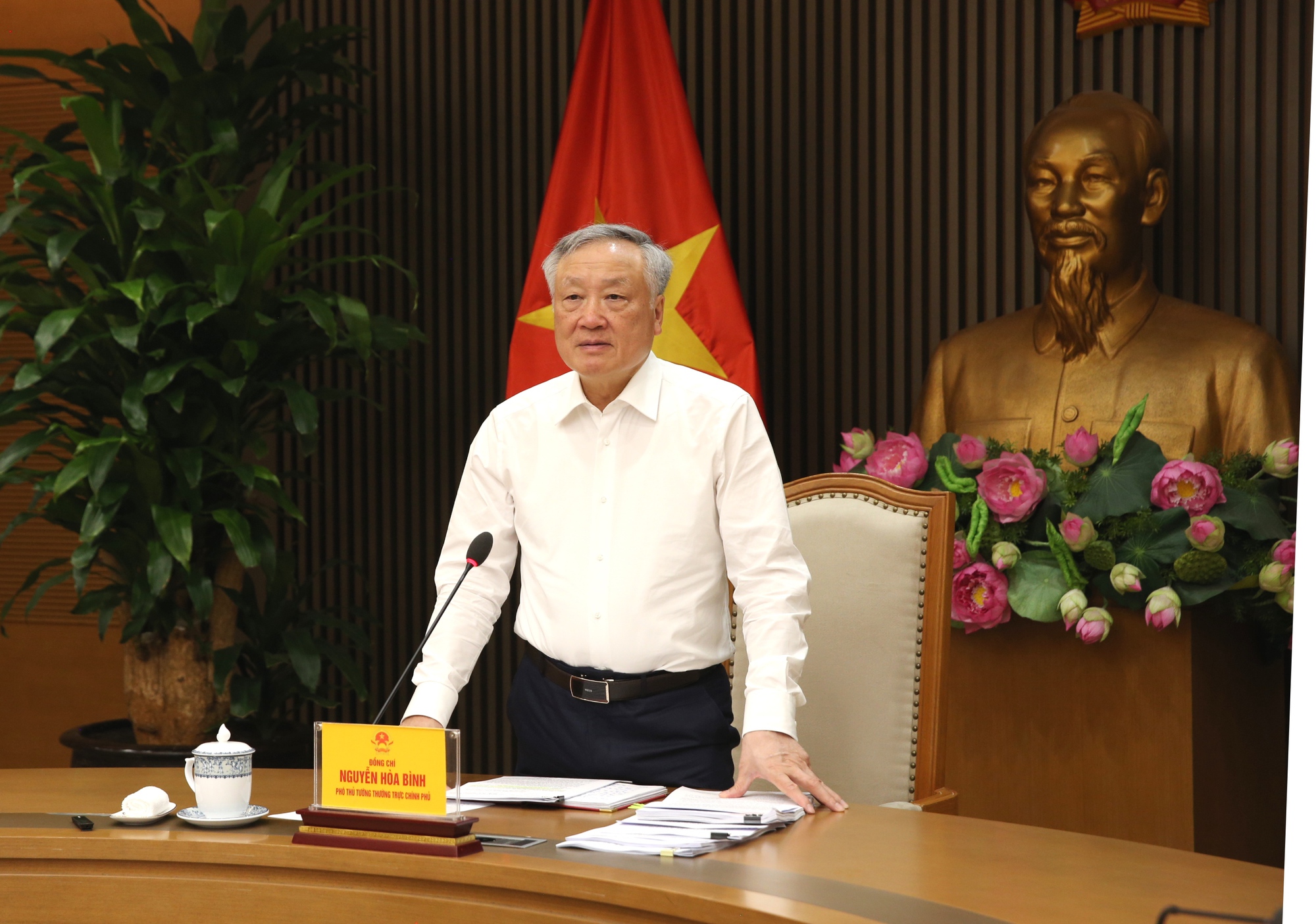 Xây dựng dự thảo các nghị định về Trung tâm tài chính quốc tế: Phải bảo đảm chất lượng tốt nhất