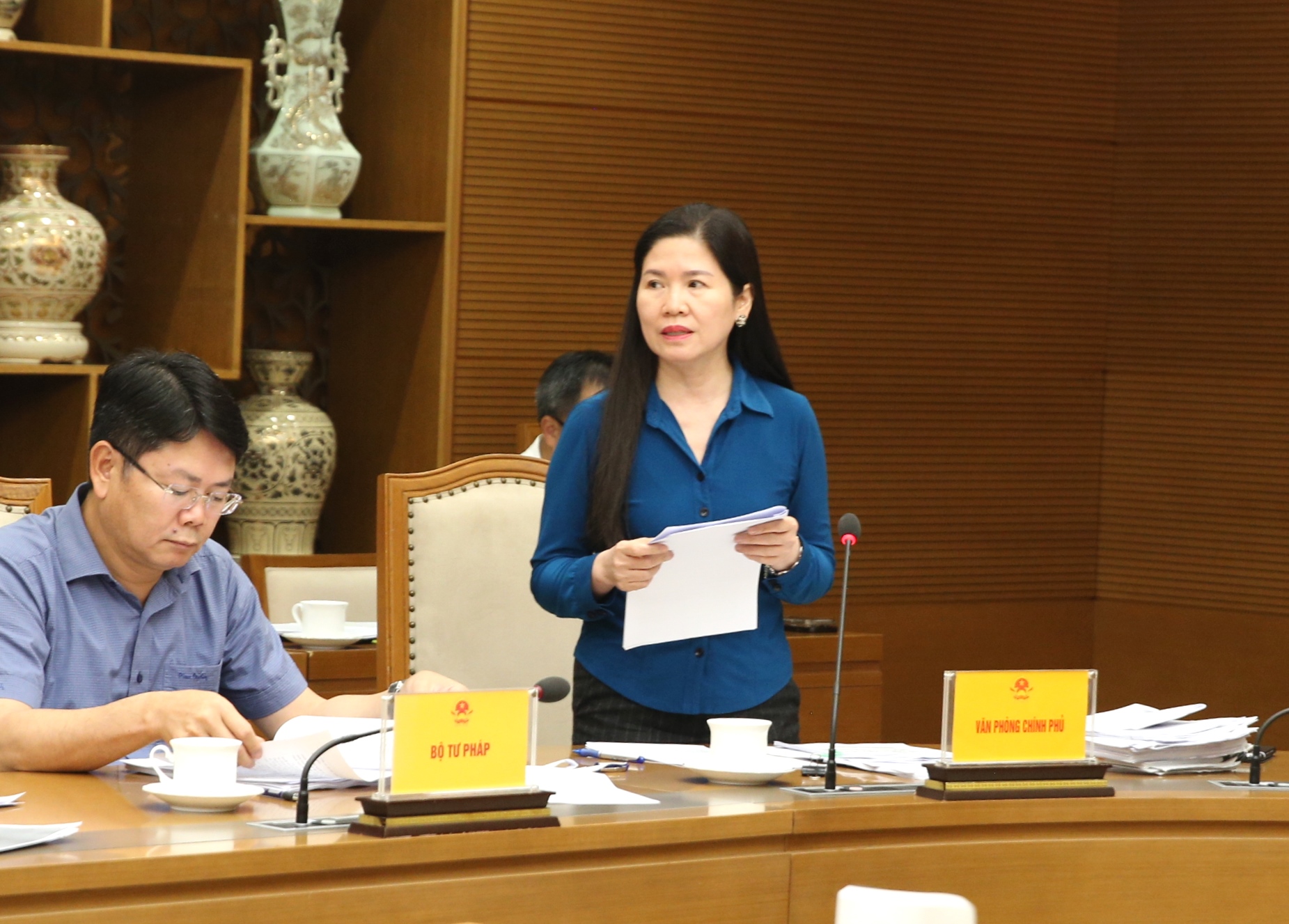 Xây dựng dự thảo các nghị định về Trung tâm tài chính quốc tế: Phải bảo đảm chất lượng tốt nhất