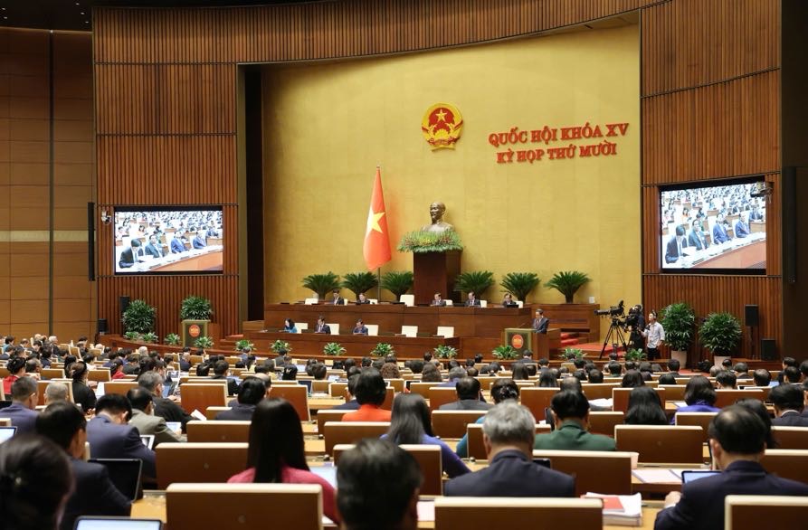 Thủ tướng: Kinh tế Việt Nam khẳng định đủ sức chống chịu trước các cú sốc bên ngoài, tăng trưởng cao hàng đầu thế giới