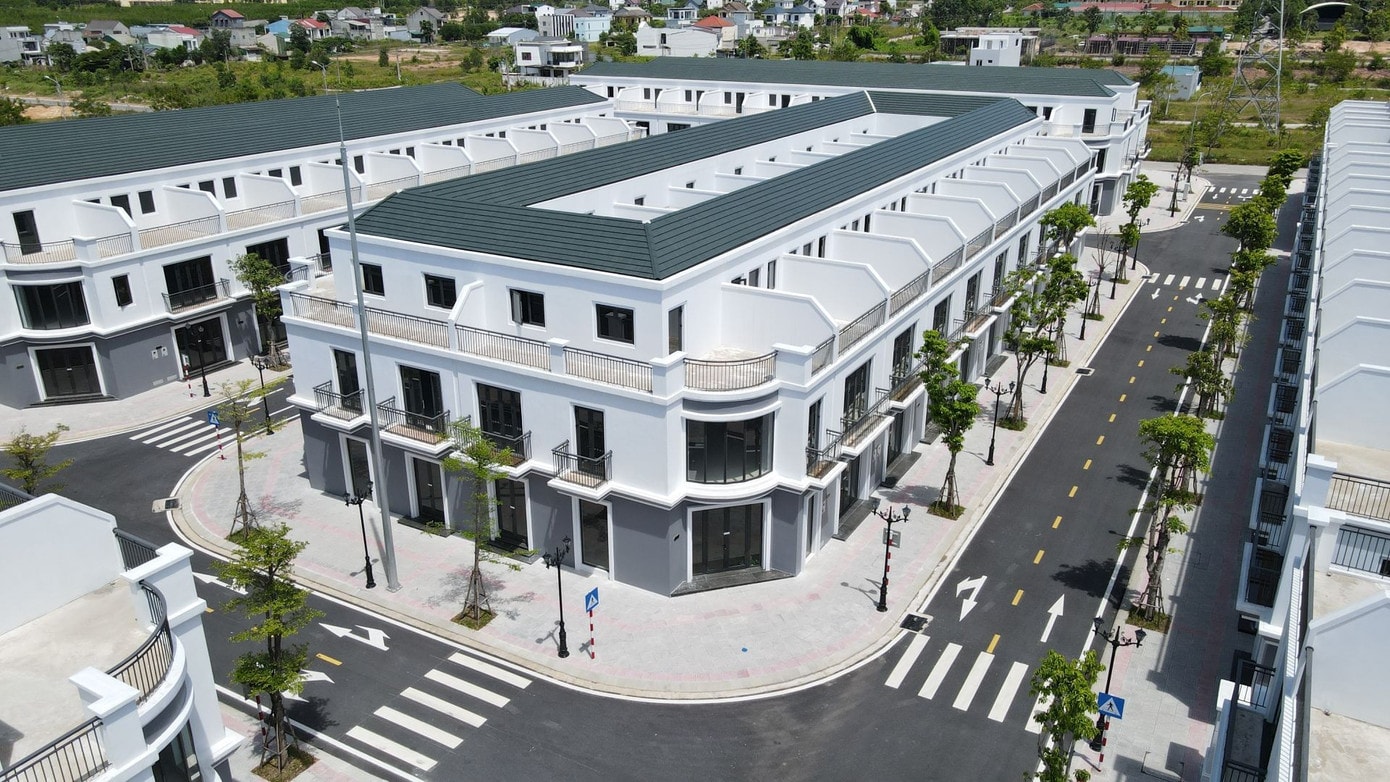 Vingroup tăng tốc xây nhà ở xã hội: Cú hích tái cân bằng thị trường nhà ở Vingroup tăng tốc xây nhà ở xã hội: Cú hích tái cân bằng thị trường nhà ở