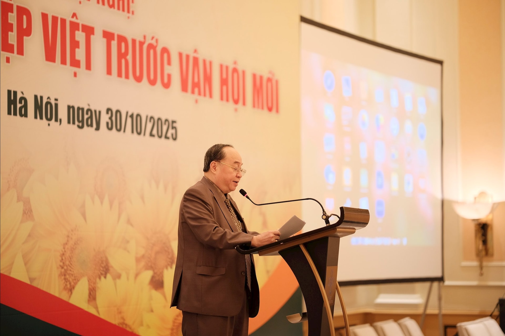 Doanh nghiệp Việt trước vận hội mới: Thể chế thông, doanh nghiệp mạnh