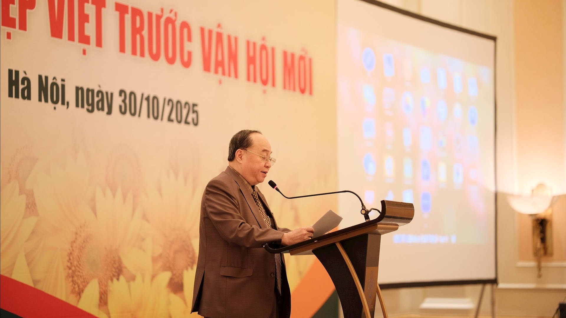 Doanh nghiệp Việt trước vận hội mới: Thể chế thông, doanh nghiệp mạnh