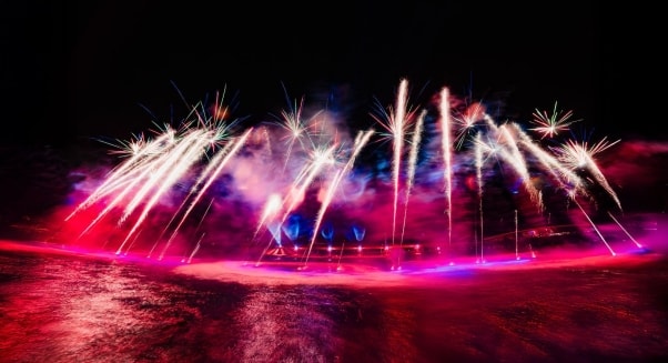 “Bản giao hưởng Đại dương năm nay là một chương trình có quy mô lớn nhất trên thế giới” “Bản giao hưởng Đại dương năm nay là một chương trình có quy mô lớn nhất trên thế giới”