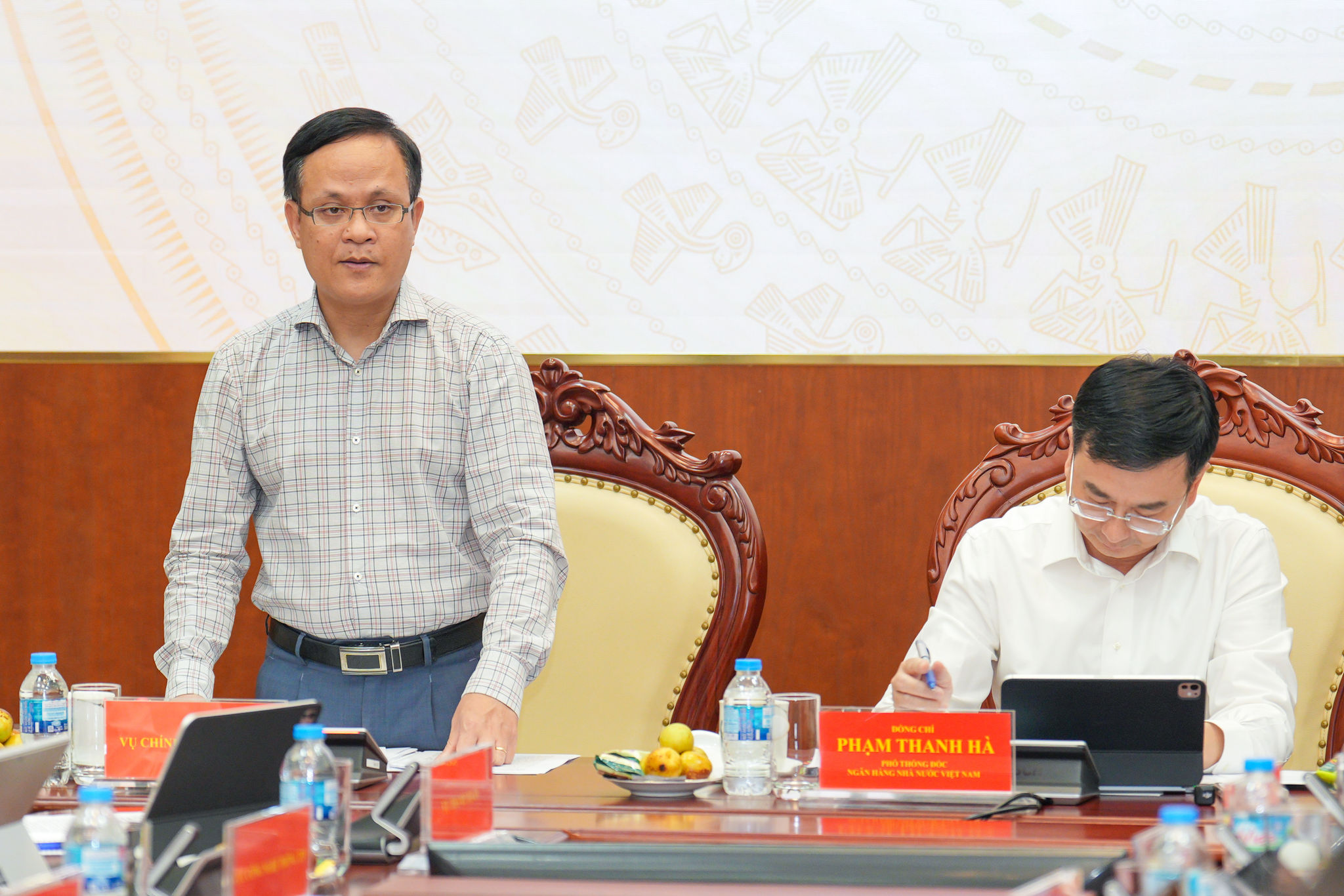 Đồng Việt Nam vẫn duy trì ổn định, NHNN sẽ kiểm soát chặt tỷ giá Đồng Việt Nam vẫn duy trì ổn định, NHNN sẽ kiểm soát chặt tỷ giá