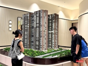 Bất động sản Hà Nội đối mặt bài toán thanh khoản
