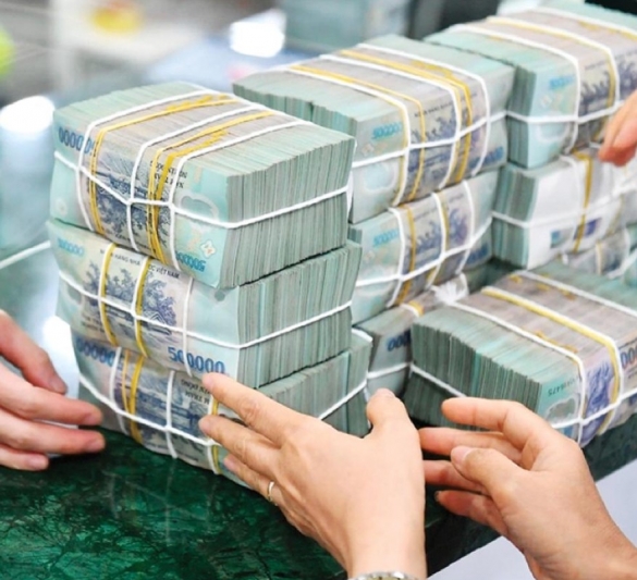 Giảm lãi suất, động lực cho doanh nghiệp "bứt tốc" dịp cuối năm