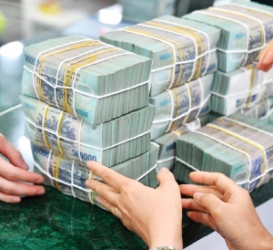 Giảm lãi suất, động lực cho doanh nghiệp "bứt tốc" dịp cuối năm