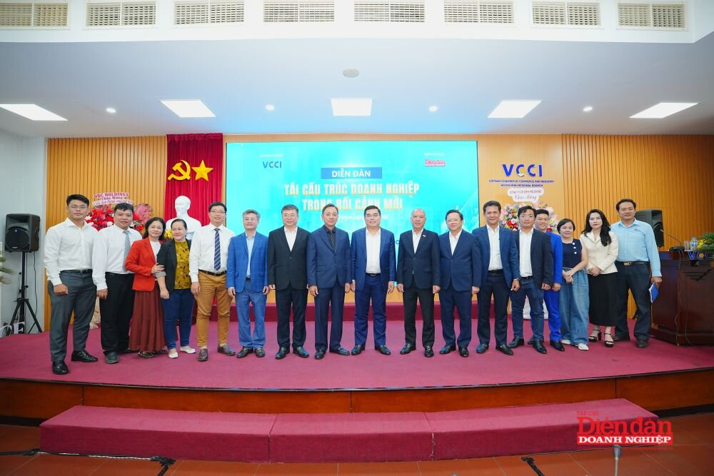 Tái cấu trúc thực chất để doanh nghiệp nâng sức cạnh tranh Tái cấu trúc thực chất để doanh nghiệp nâng sức cạnh tranh