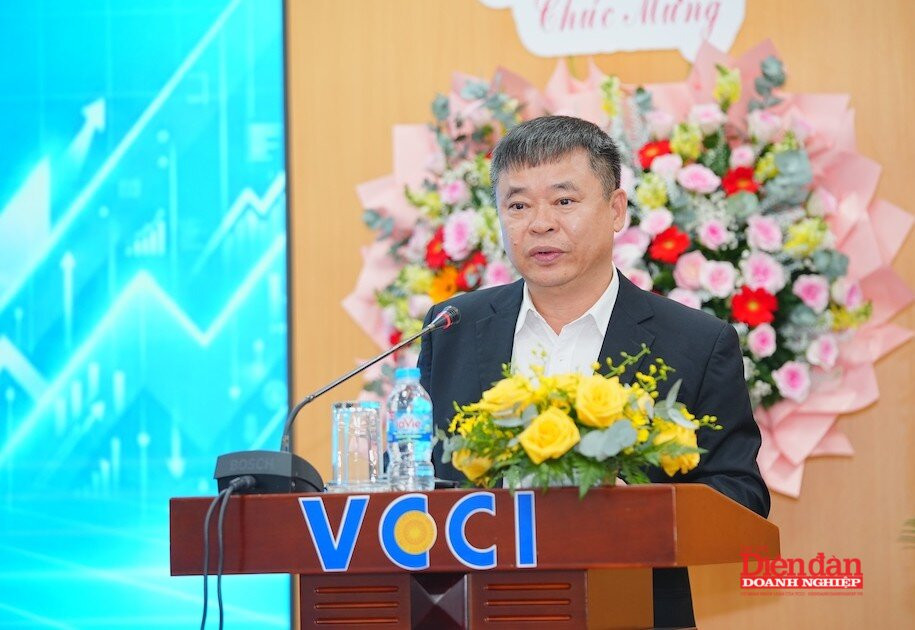 Tái cấu trúc thực chất để doanh nghiệp nâng sức cạnh tranh Tái cấu trúc thực chất để doanh nghiệp nâng sức cạnh tranh