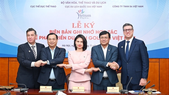 Hợp tác thúc đẩy phát triển du lịch golf
