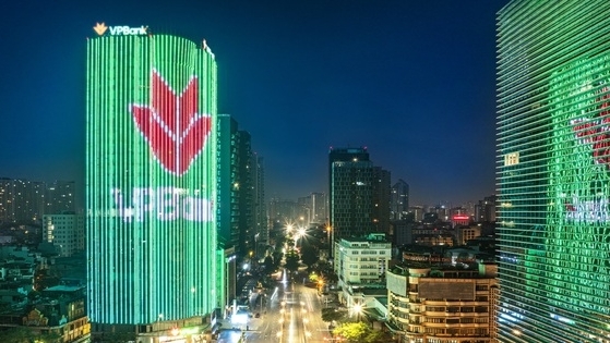 Tái định giá cổ phiếu VPB sau thương vụ IPO VPBankS