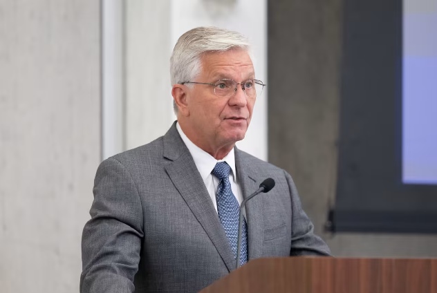 Thống đốc Fed ủng hộ cắt giảm lãi suất vào tháng 12 | Fili