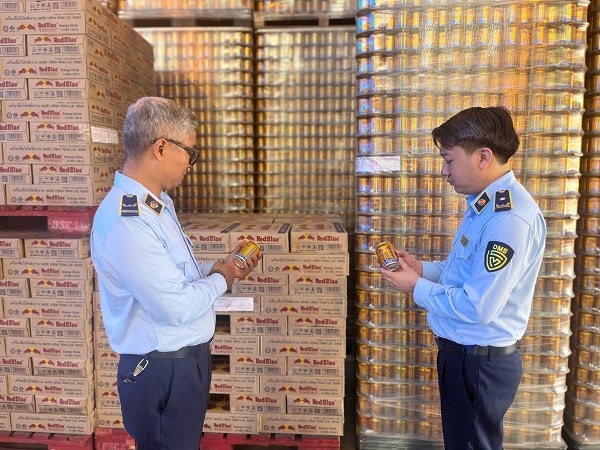 Hàng lậu, hàng giả diễn biến phức tạp dịp cuối năm Hàng lậu, hàng giả diễn biến phức tạp dịp cuối năm