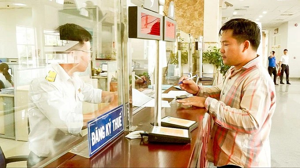 Cá nhân nợ thuế từ 10 triệu đồng bị tạm hoãn xuất cảnh: Chuyên gia nói gì? Cá nhân nợ thuế từ 10 triệu đồng bị tạm hoãn xuất cảnh: Chuyên gia nói gì?