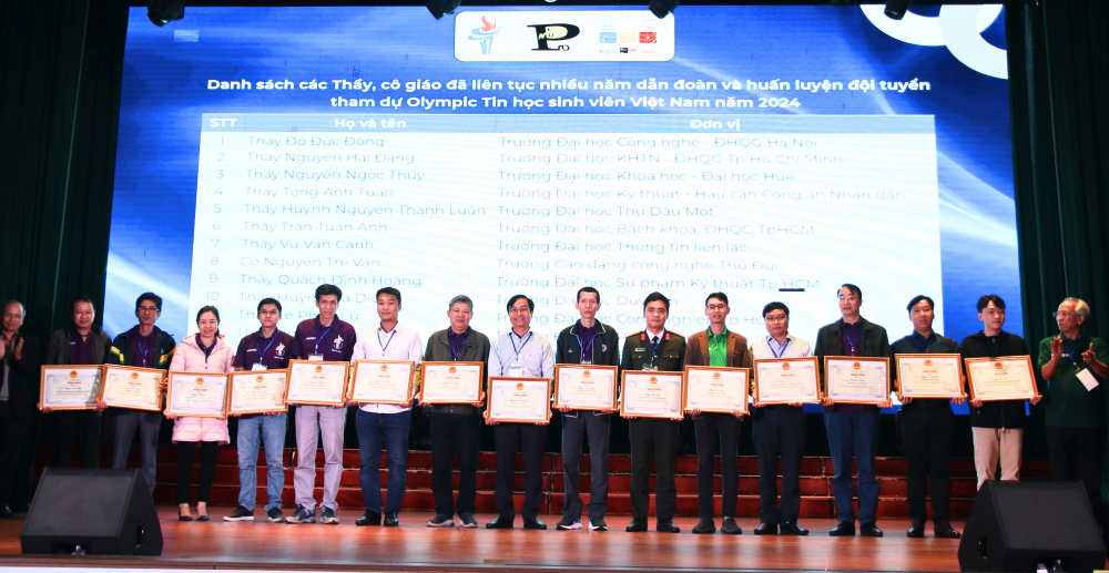 Olympic Tin học Sinh viên Việt Nam lần thứ 33 chính thức khai mạc Olympic Tin học Sinh viên Việt Nam lần thứ 33 chính thức khai mạc