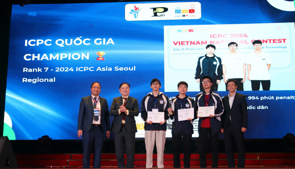 Olympic Tin học Sinh viên Việt Nam lần thứ 33 chính thức khai mạc Olympic Tin học Sinh viên Việt Nam lần thứ 33 chính thức khai mạc