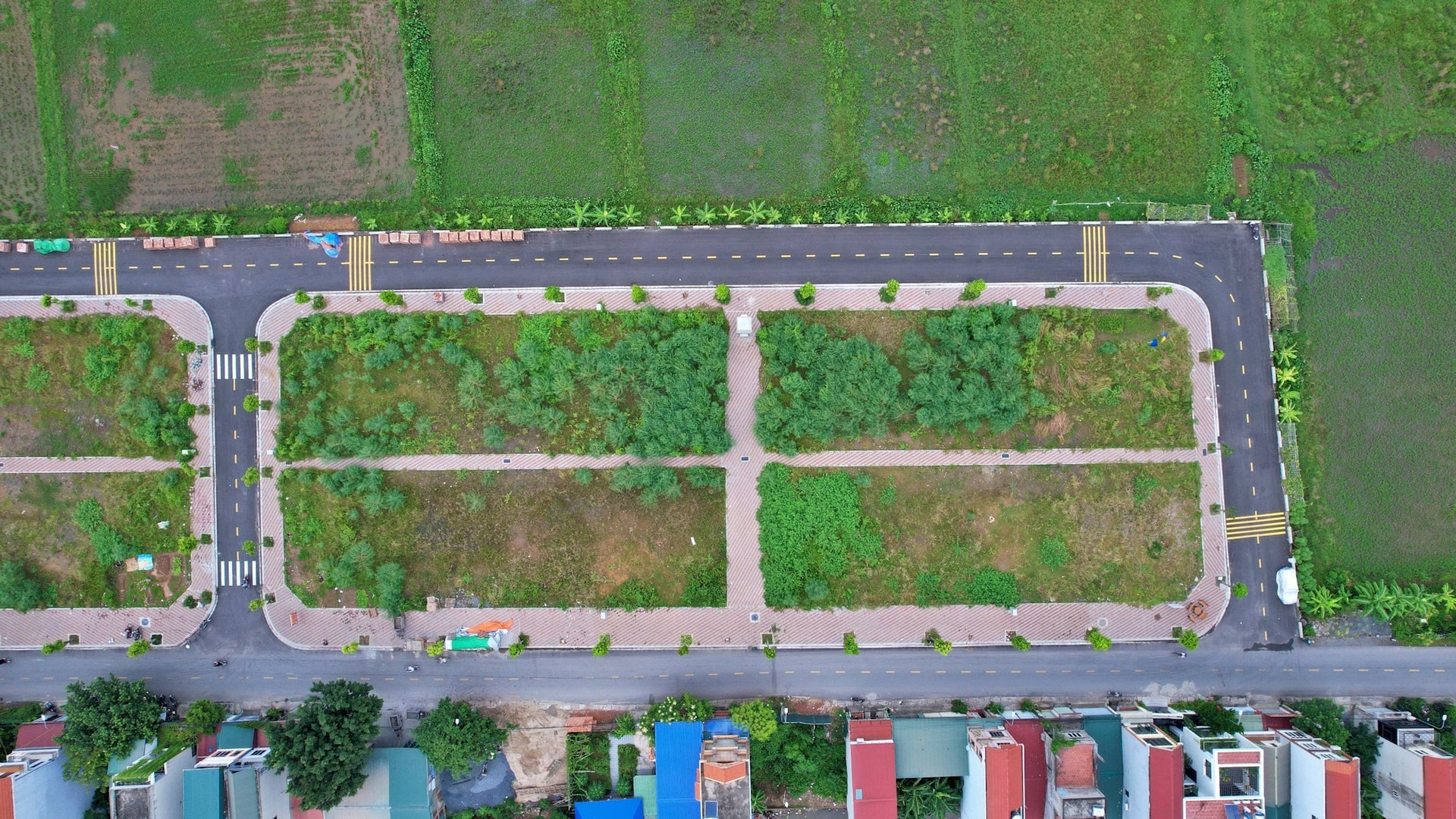 Bổ sung chế tài xử lý vi phạm trong đấu giá đất