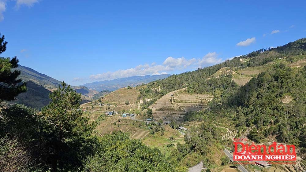 Mù Cang Chải - sáng lên ngày mới Mù Cang Chải - sáng lên ngày mới