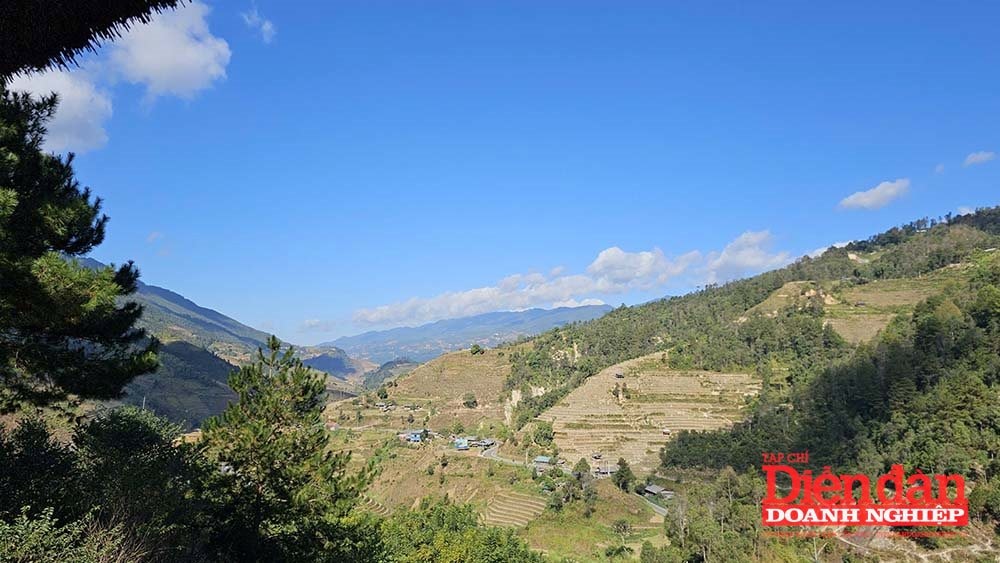 Mù Cang Chải - sáng lên ngày mới Mù Cang Chải - sáng lên ngày mới