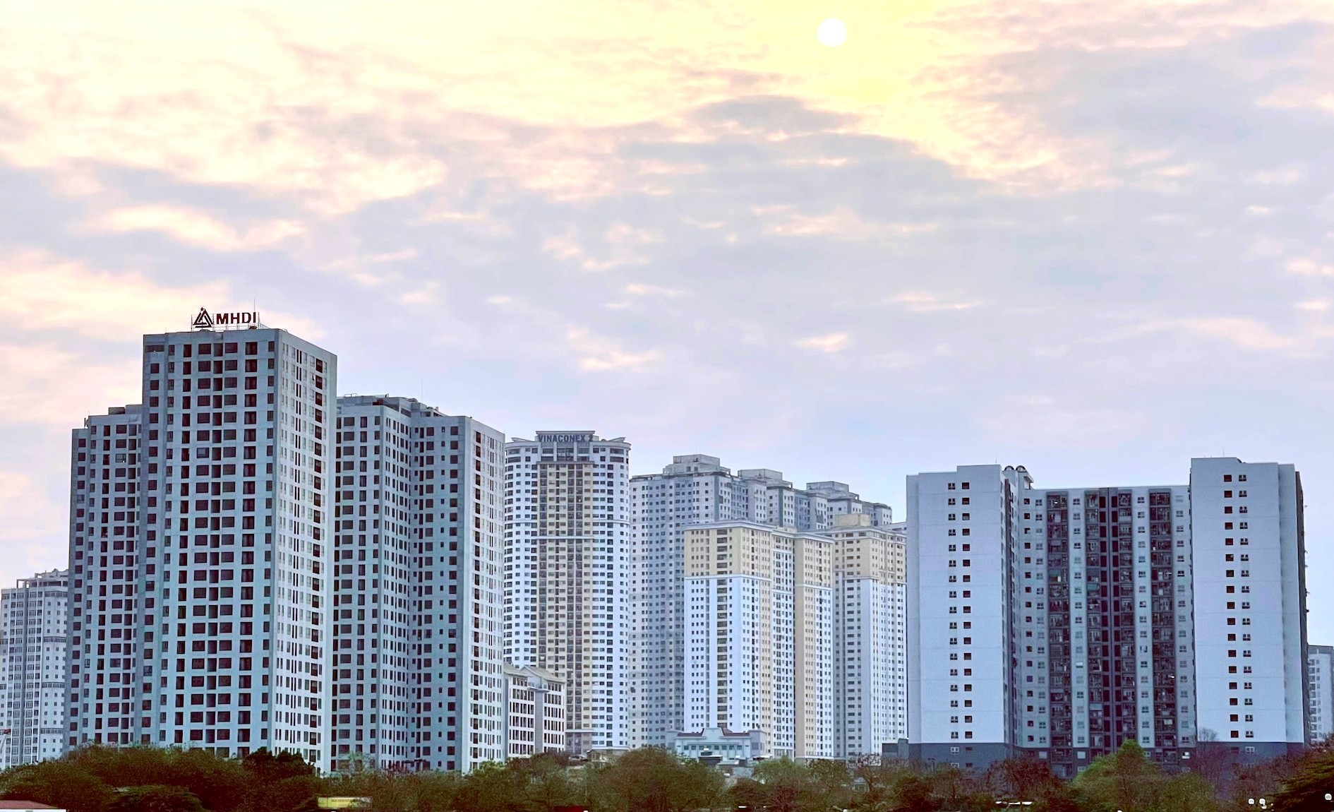 Loạt dự án sắp bung hàng, thị trường nhà ở Hà Nội sẽ dần ổn định?