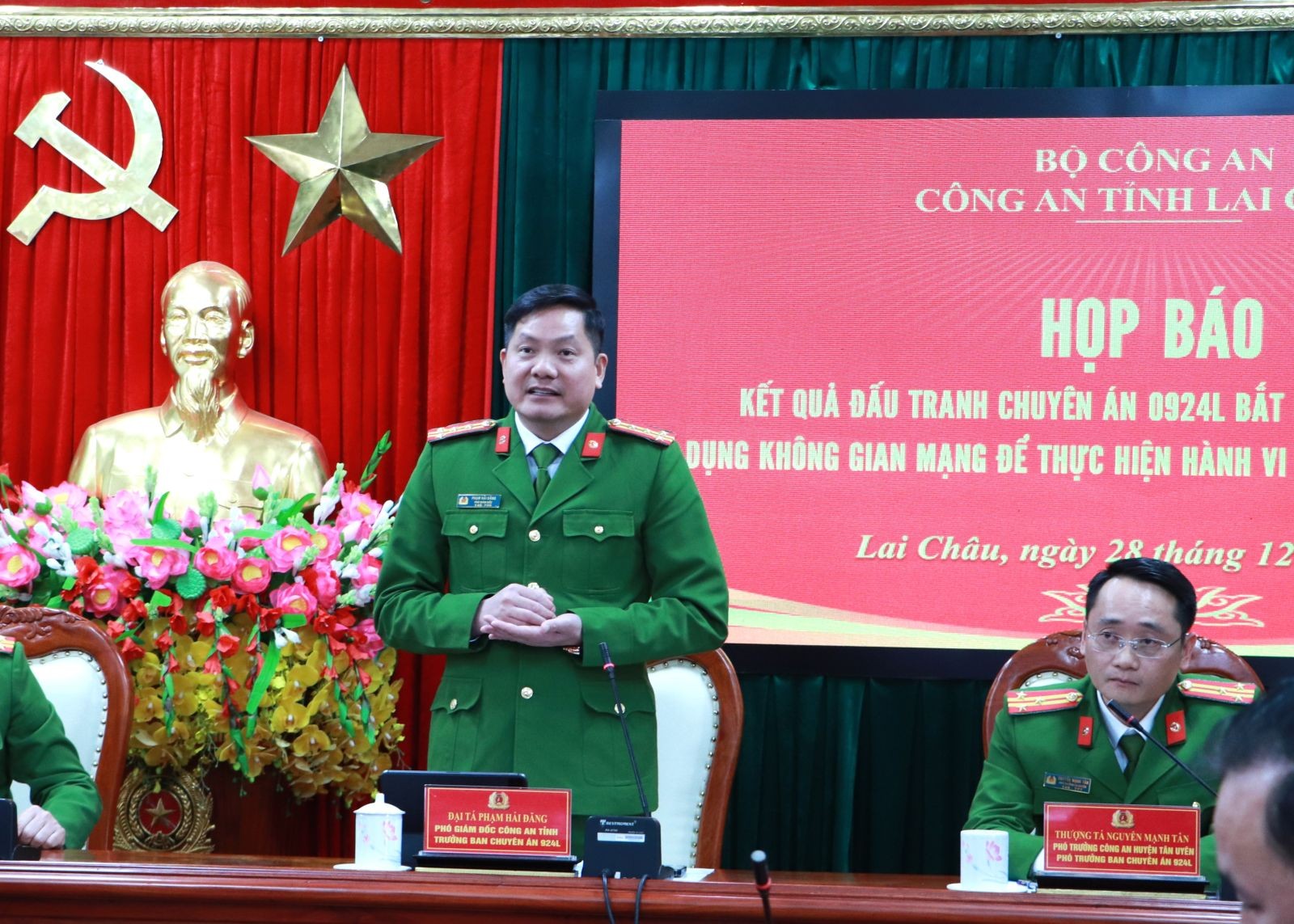 Công an tỉnh Lai Châu triệt phá đường dây lừa đảo công nghệ cao xuyên biên giới Công an tỉnh Lai Châu triệt phá đường dây lừa đảo công nghệ cao xuyên biên giới