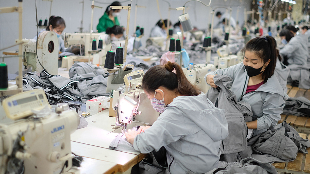 Sông Đà 19 rút vốn khỏi TTG, lãnh đạo doanh nghiệp tranh thủ gom cổ phiếu Sông Đà 19 rút vốn khỏi TTG, lãnh đạo doanh nghiệp tranh thủ gom cổ phiếu