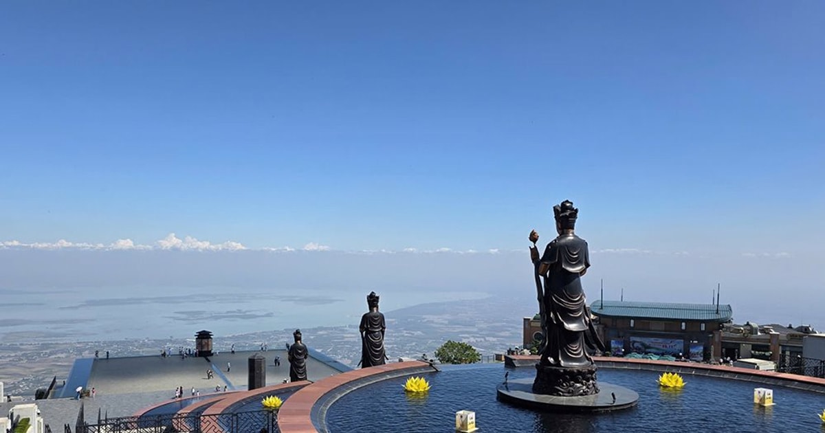 Núi Bà Đen: Từ điểm hành hương đến động lực tăng trưởng của Tây Ninh Núi Bà Đen: Từ điểm hành hương đến động lực tăng trưởng của Tây Ninh