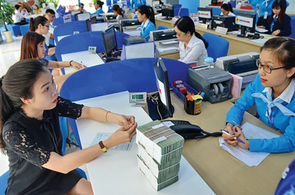 Lo áp lực lãi vay năm 2026