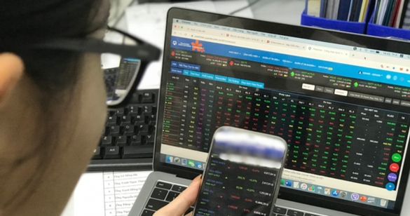 Đầu tư gì năm 2026?