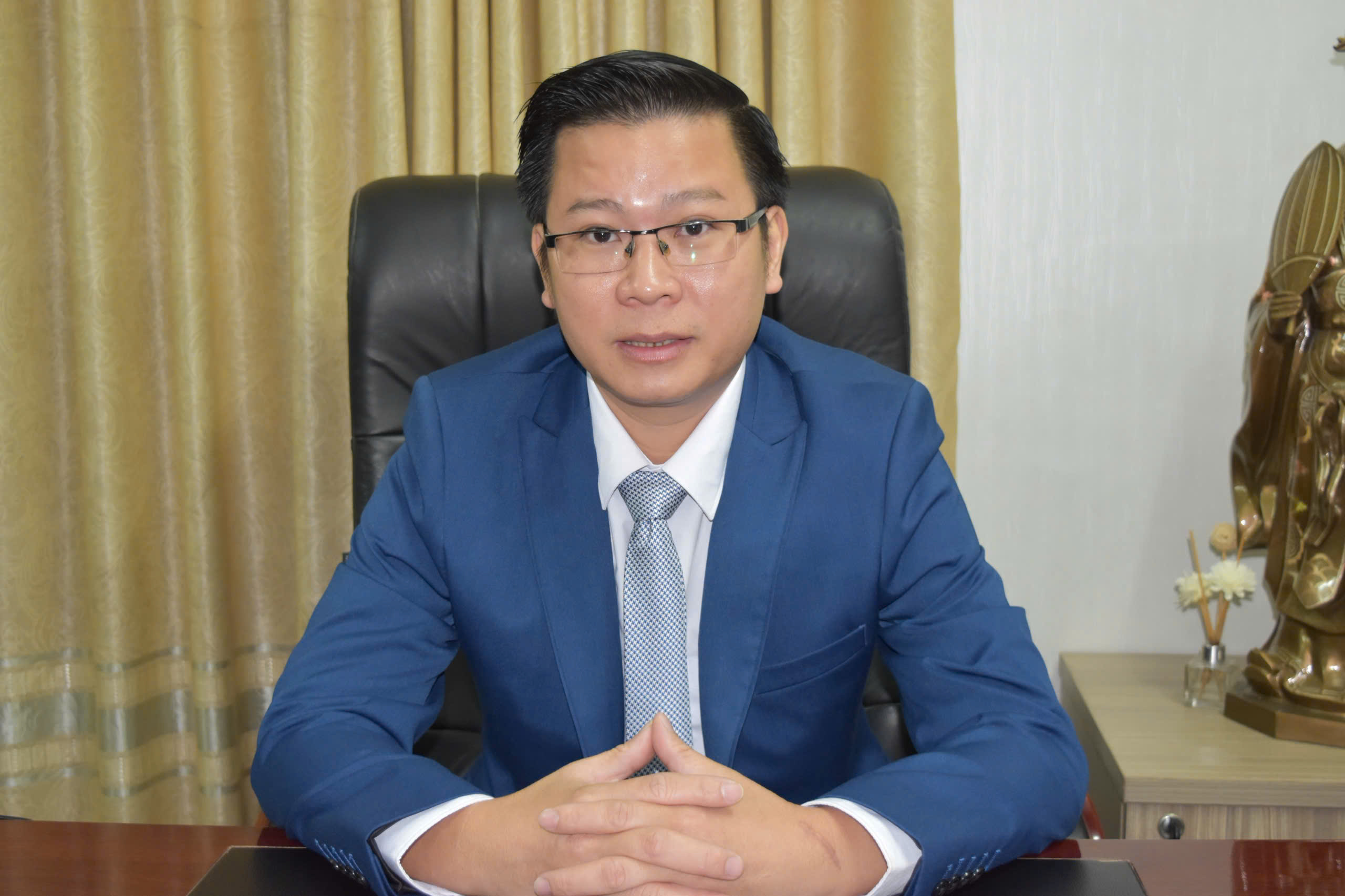 Trúng đấu giá, có sổ đỏ nhưng không có đất: Ai chịu trách nhiệm cho những thửa đất "bốc hơi" suốt hàng chục năm? Trúng đấu giá, có sổ đỏ nhưng không có đất: Ai chịu trách nhiệm cho những thửa đất "bốc hơi" suốt hàng chục năm?