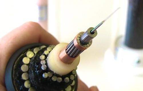 đứt cáp quang ảnh 2 dut cap quang anh 2