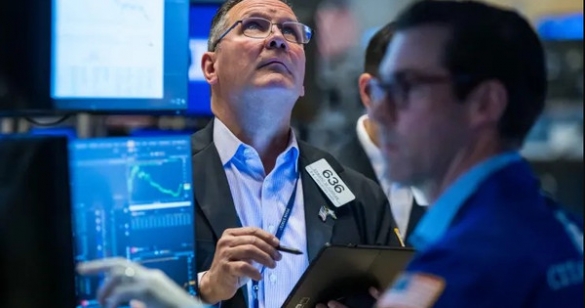 Nóng vụ SVB: Một ngân hàng nữa gặp nguy cơ, Mỹ thành lập quỹ phòng chống khủng hoảng rút tiền ồ ạt