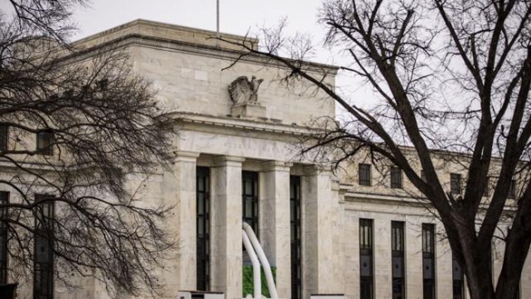 Vụ SVB sẽ khiến đường đi lãi suất của Fed thay đổi?