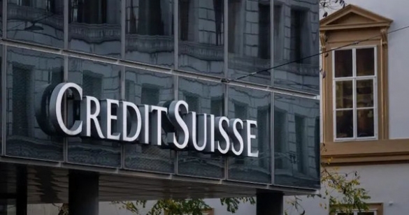 Credit Suisse tuyên bố sắp vay 53 tỷ USD để "củng cố hoạt động", cổ phiếu xuống thấp nhất mọi thời đại