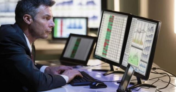 Khối ngoại tiếp tục mua ròng trong ngày thị trường giảm mạnh, vẫn "xả" một chứng chỉ quỹ