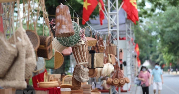 Lễ hội du lịch Hà Nội: Hành trình tìm hiểu về di sản - kinh đô người Việt cổ tại thành Cổ Loa