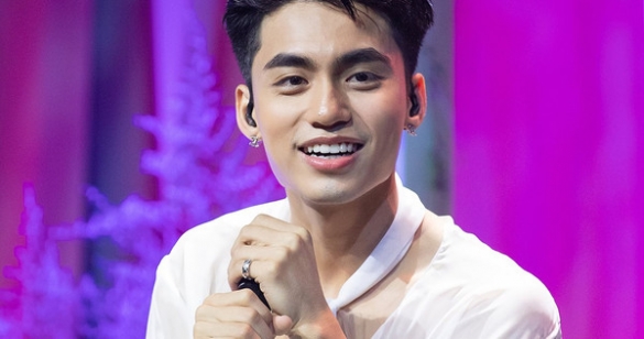 MONO có thể kiếm bao nhiêu tiền từ kênh YouTube có hơn 400.000 người theo dõi?