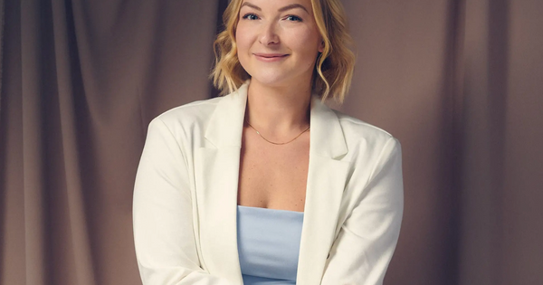 Khởi nghiệp với 500.000 đồng, cuối năm kiếm ‘sương sương’ cả tỷ đồng: Nữ doanh nhân chia sẻ cách ‘vừa làm vừa chơi, thích thì nghỉ’ mà vẫn giàu Khởi nghiệp với 500.000 đồng, cuối năm kiếm ‘sương sương’ cả tỷ đồng: Nữ doanh nhân chia sẻ cách ‘vừa làm vừa chơi, thích thì nghỉ’ mà vẫn giàu