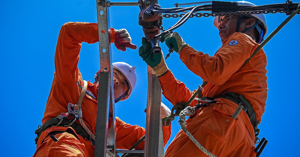 Giá điện tăng, doanh nghiệp sản xuất điện chưa chắc hưởng lợi Giá điện tăng, doanh nghiệp sản xuất điện chưa chắc hưởng lợi