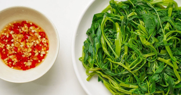 Kỳ lạ loại rau cực quen thuộc với người Việt nhưng sang Mỹ lại thành "hàng cấm", muốn trồng hoặc mua bán phải có giấy phép đặc biệt từ chính quyền Kỳ lạ loại rau cực quen thuộc với người Việt nhưng sang Mỹ lại thành "hàng cấm", muốn trồng hoặc mua bán phải có giấy phép đặc biệt từ chính quyền