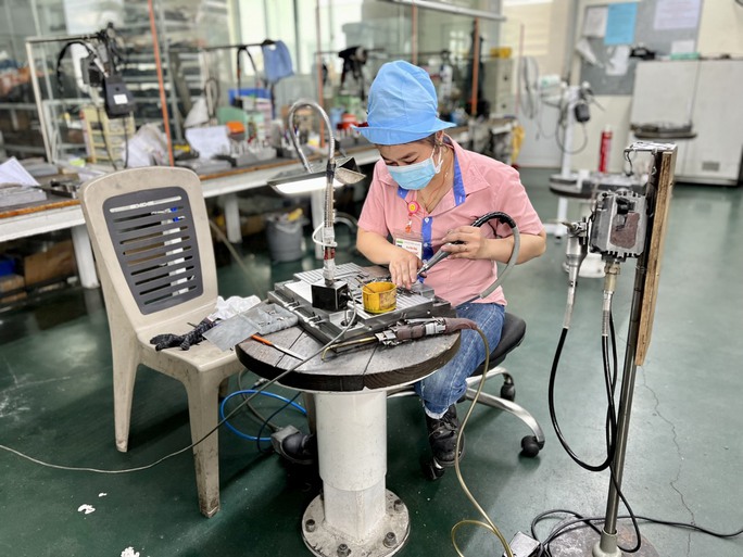 Quy định tuổi nghỉ hưu hay số năm đóng BHXH tối thiểu? - Ảnh 1. Quy định tuổi nghỉ hưu hay số năm đóng BHXH tối thiểu? - Ảnh 1.