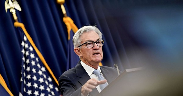 Fed tăng lãi suất lần thứ 10 liên tiếp, phát tín hiệu chu kỳ thắt chặt "sắp kết thúc"