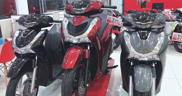 Honda SH bất ngờ giảm sâu gần 10 triệu đồng tại đại lý, dù khan hàng