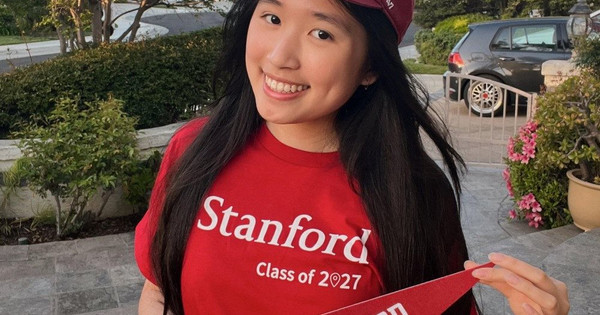 Mỗi ngày có hơn 1 triệu người xem, Jenny Huỳnh có thể kiếm hàng chục tỷ đồng từ YouTube? Mỗi ngày có hơn 1 triệu người xem, Jenny Huỳnh có thể kiếm hàng chục tỷ đồng từ YouTube?