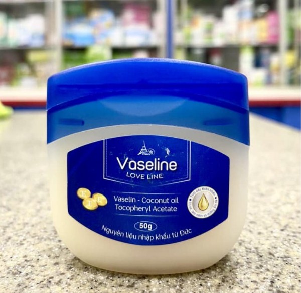 Thu hồi toàn quốc lô kem Vaseline Vitamin E kém chất lượng