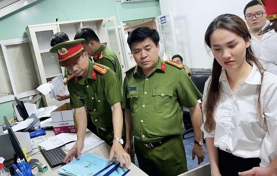 kham xet cac phong kham anh 2