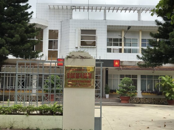 Vụ sai phạm mua sắm phần mềm ở Sở GD-ĐT Gia Lai: Bắt nguyên Trưởng phòng Kế hoạch - Tài chính Vụ sai phạm mua sắm phần mềm ở Sở GD-ĐT Gia Lai: Bắt nguyên Trưởng phòng Kế hoạch - Tài chính ảnh 1